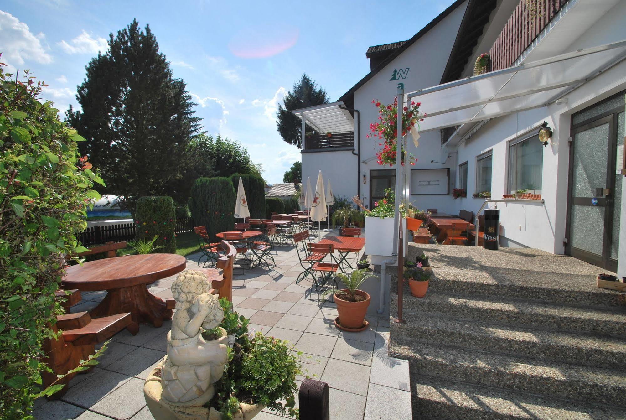 Hotel Gasthof Am Waldeck Oberthulba Kültér fotó